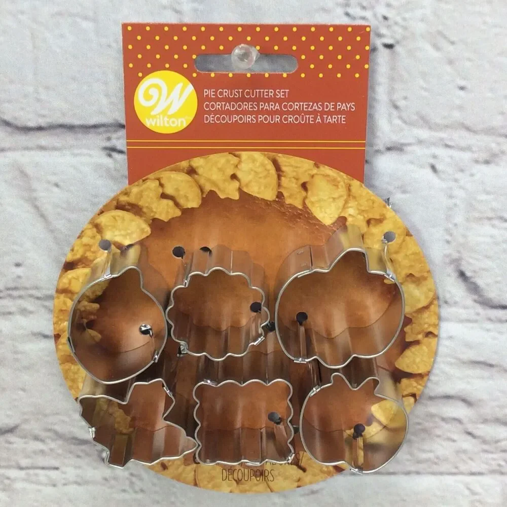 Wilton Autumn Holiday Pie Crust & Cookie Cutters Lot of 3 Assorted Fall Shapes